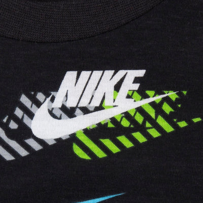Nike black active pack aop short sleeve tee T Shirt Nike   