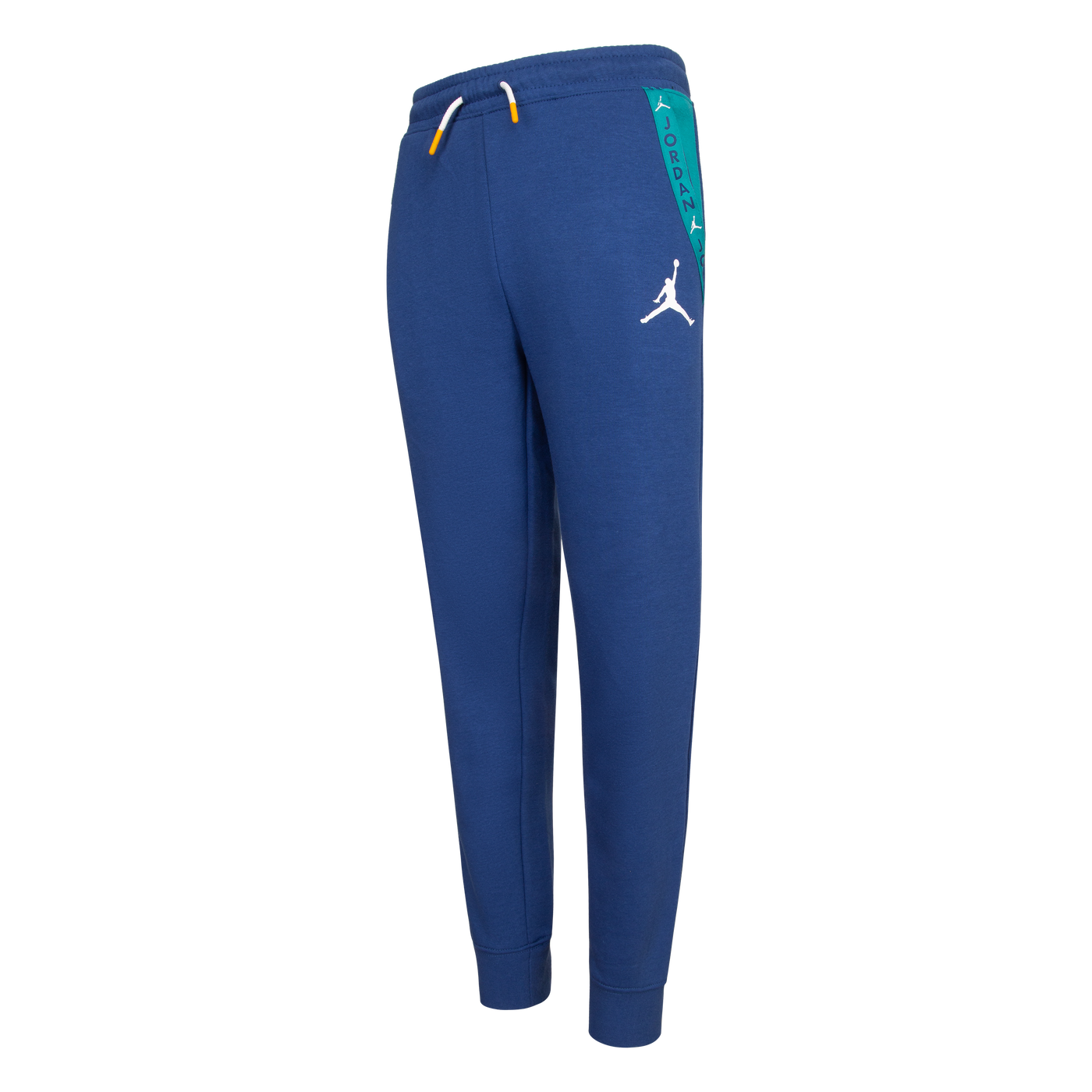 Fashion Identification on Instagram: “@KJApa wears the @Nike Jordan Jumpman  Air fleece pant ($55) while out in Vancouver on Nove… | Fleece pants, Nike  jordan, Pants